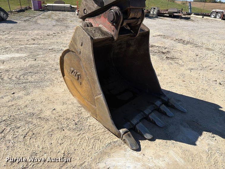 image for item FC3432 2015 Link-Belt 160X4 excavator
