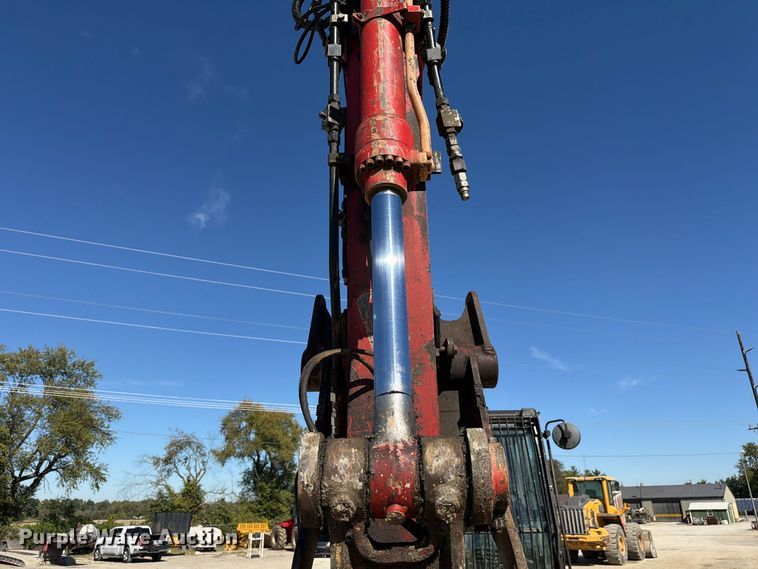 image for item FC3432 2015 Link-Belt 160X4 excavator
