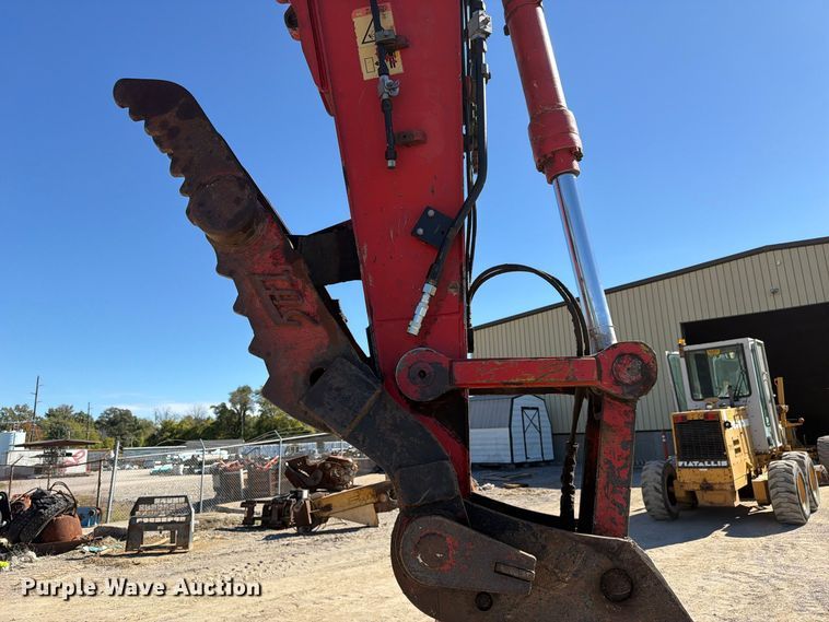 image for item FC3432 2015 Link-Belt 160X4 excavator