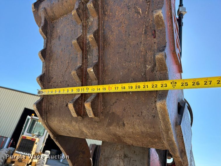 image for item FC3432 2015 Link-Belt 160X4 excavator
