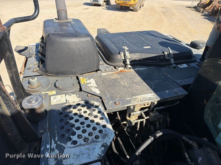 image for item FC3432 2015 Link-Belt 160X4 excavator