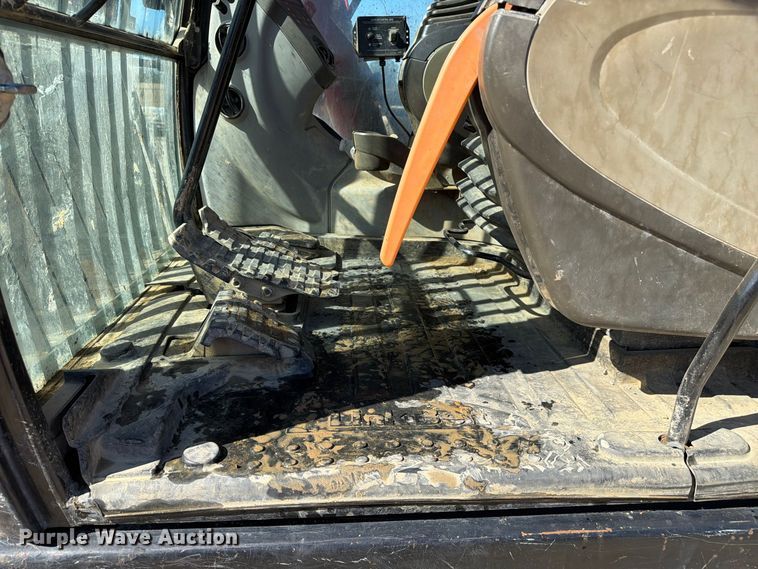 image for item FC3432 2015 Link-Belt 160X4 excavator