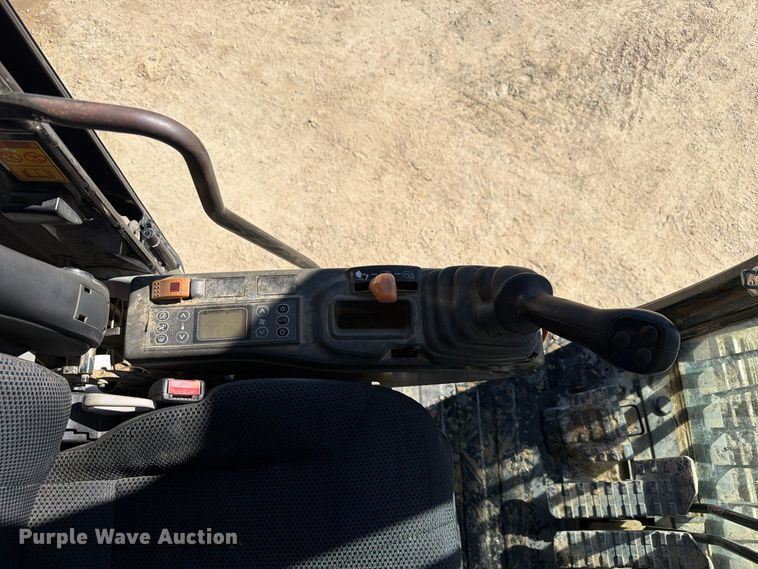 image for item FC3432 2015 Link-Belt 160X4 excavator
