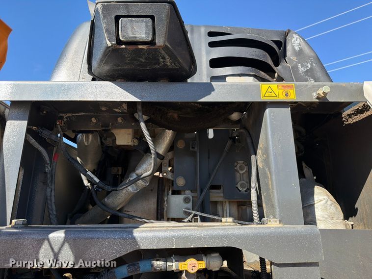 image for item FC3432 2015 Link-Belt 160X4 excavator