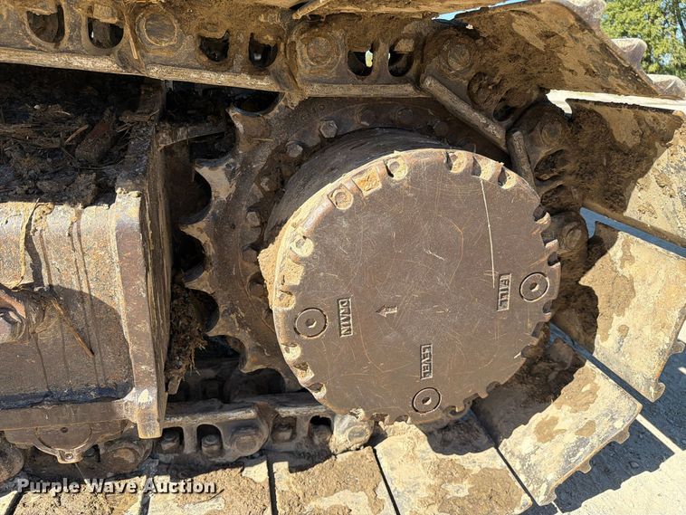 image for item FC3432 2015 Link-Belt 160X4 excavator