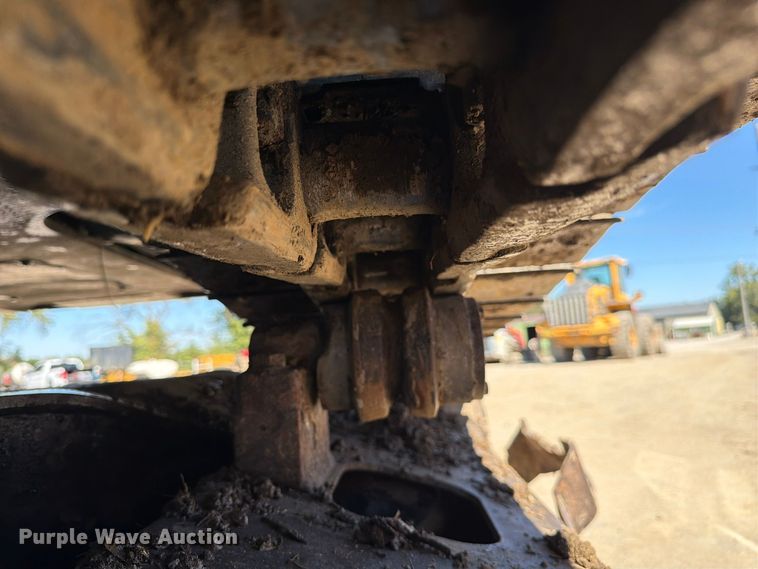image for item FC3432 2015 Link-Belt 160X4 excavator