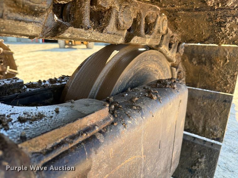 image for item FC3432 2015 Link-Belt 160X4 excavator