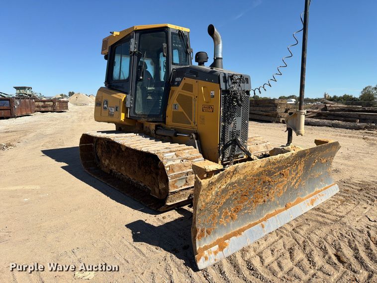 image for item FC3433 John Deere 650K dozer