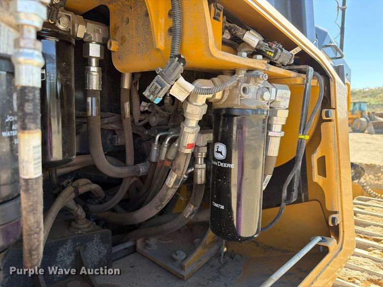 image for item FC3433 John Deere 650K dozer
