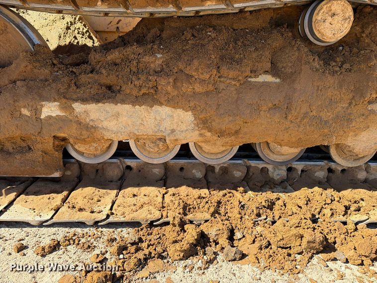 image for item FC3433 John Deere 650K dozer