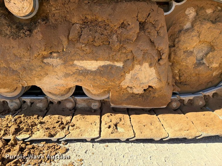 image for item FC3433 John Deere 650K dozer