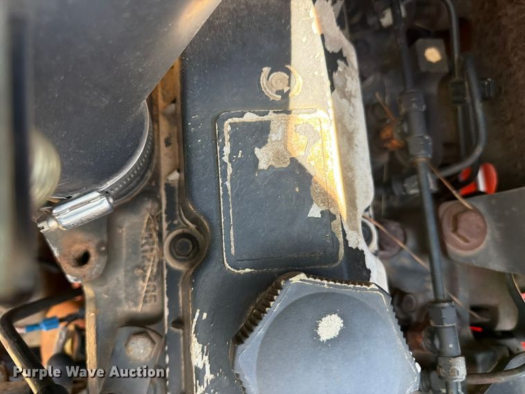 image for item FC3463 1999 John Deere 240 skid steer loader