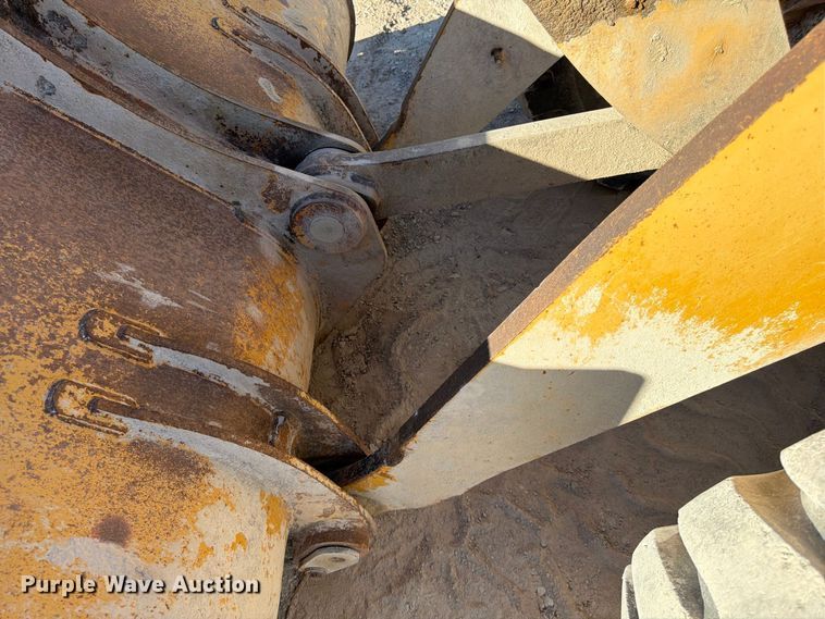 image for item FG0792 2000 John Deere 544H wheel loader