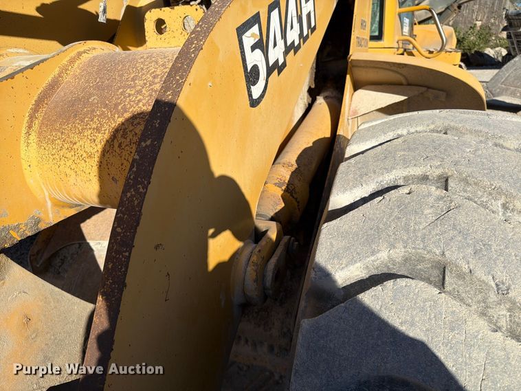 image for item FG0792 2000 John Deere 544H wheel loader