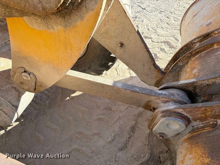 image for item FG0792 2000 John Deere 544H wheel loader