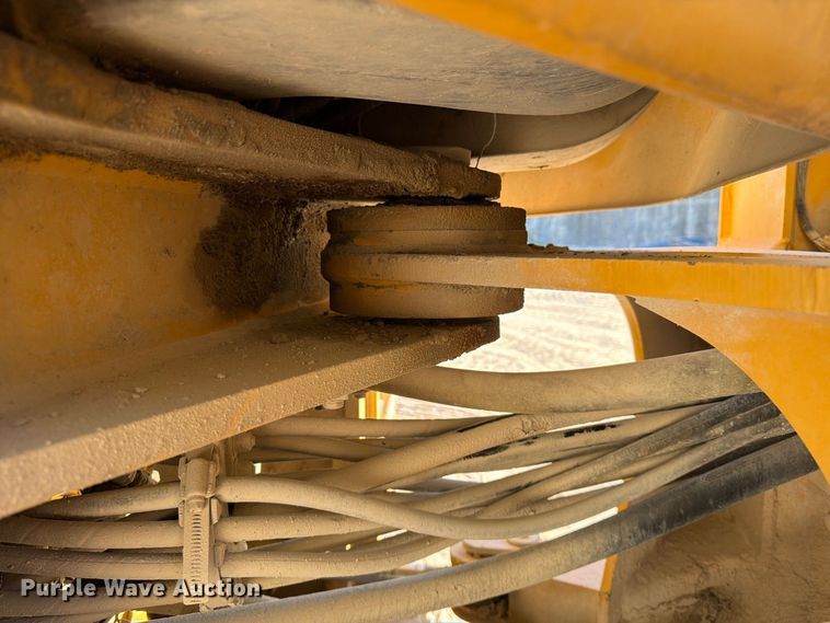 image for item FG0792 2000 John Deere 544H wheel loader