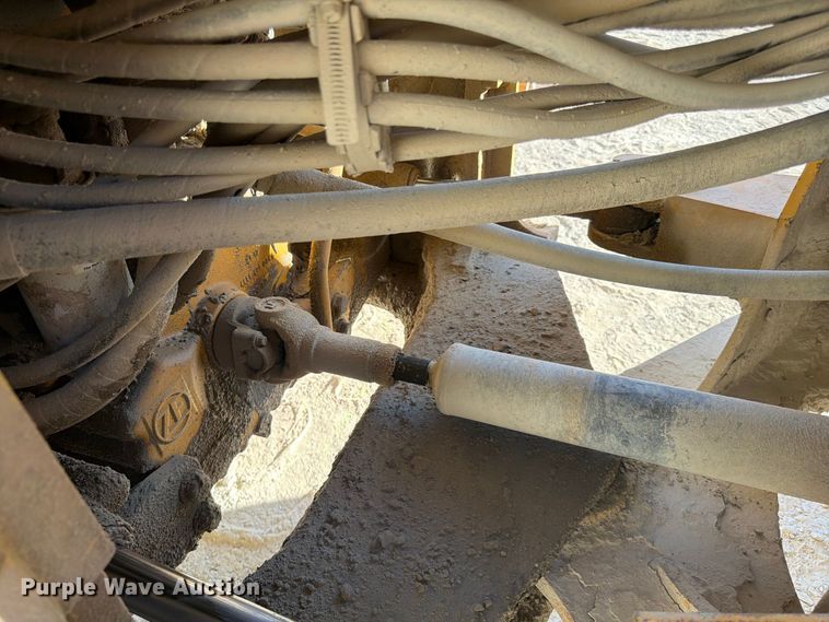 image for item FG0792 2000 John Deere 544H wheel loader