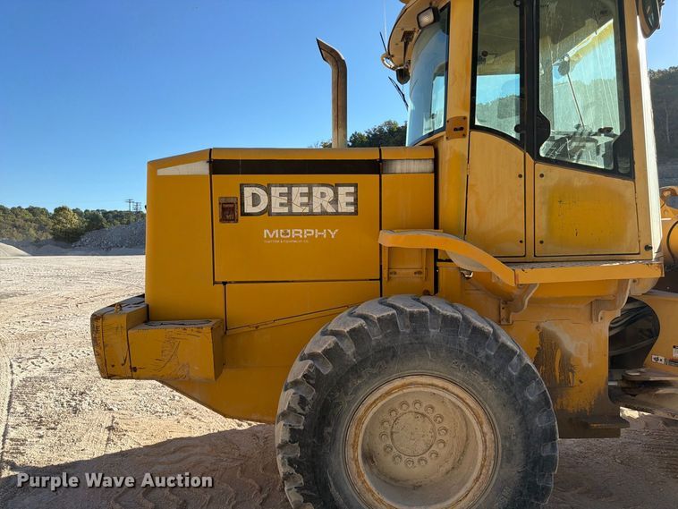 image for item FG0792 2000 John Deere 544H wheel loader