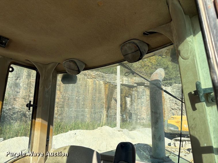 image for item FG0792 2000 John Deere 544H wheel loader