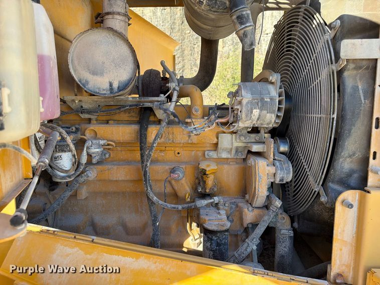 image for item FG0792 2000 John Deere 544H wheel loader