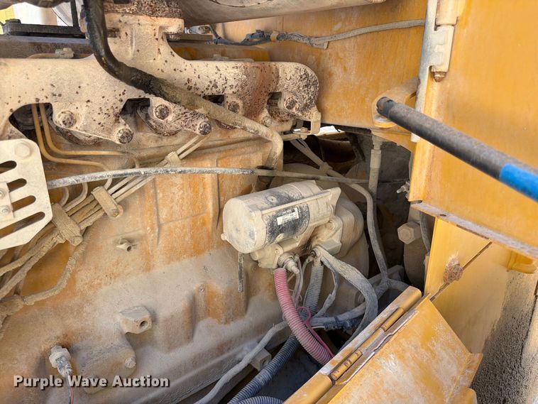 image for item FG0792 2000 John Deere 544H wheel loader
