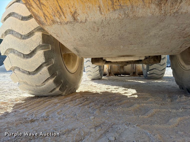 image for item FG0792 2000 John Deere 544H wheel loader