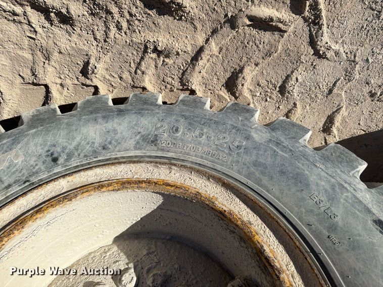 image for item FG0792 2000 John Deere 544H wheel loader