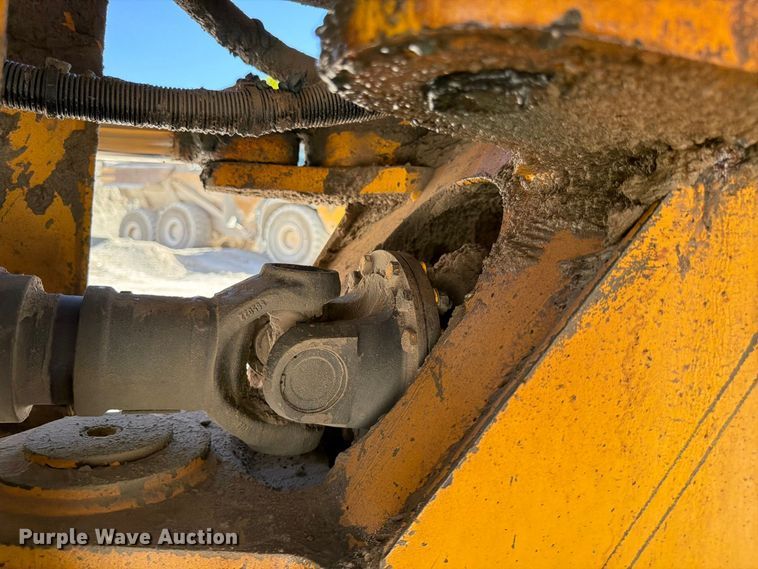image for item FG0793 1993 Michigan L150 wheel loader