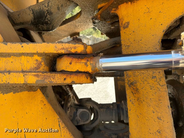 image for item FG0793 1993 Michigan L150 wheel loader