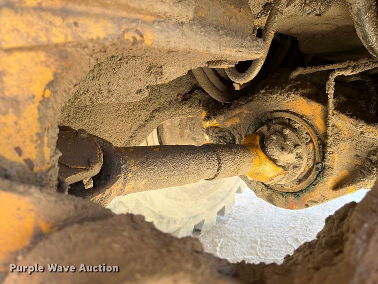 image for item FG0793 1993 Michigan L150 wheel loader