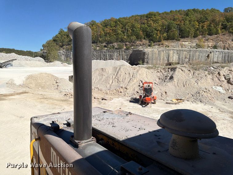 image for item FG0793 1993 Michigan L150 wheel loader