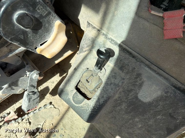 image for item FG0793 1993 Michigan L150 wheel loader