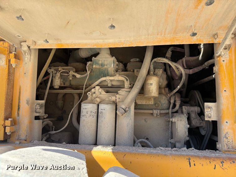 image for item FG0793 1993 Michigan L150 wheel loader