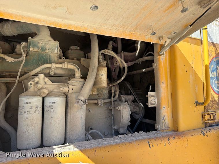 image for item FG0793 1993 Michigan L150 wheel loader