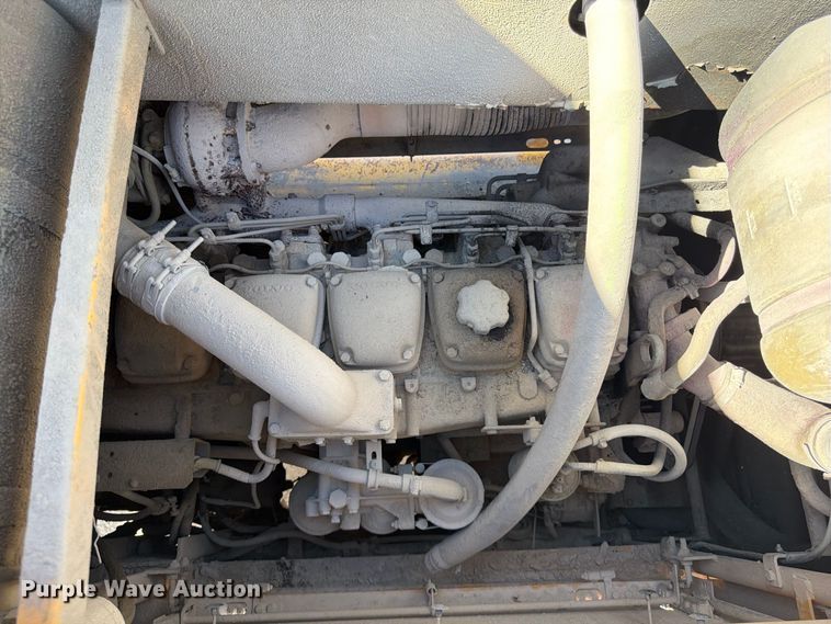 image for item FG0793 1993 Michigan L150 wheel loader