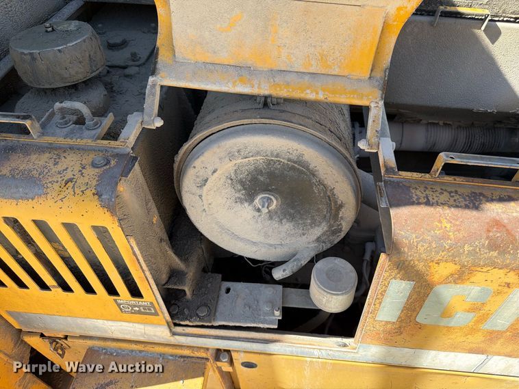 image for item FG0793 1993 Michigan L150 wheel loader