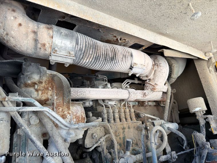 image for item FG0793 1993 Michigan L150 wheel loader