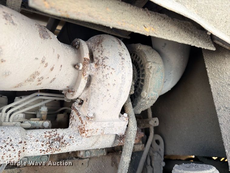 image for item FG0793 1993 Michigan L150 wheel loader