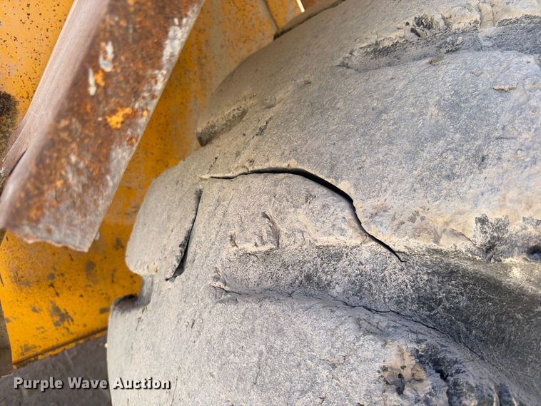 image for item FG0793 1993 Michigan L150 wheel loader