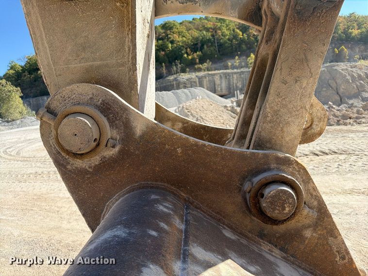 image for item FG0794 2007 Volvo EC460CL excavator
