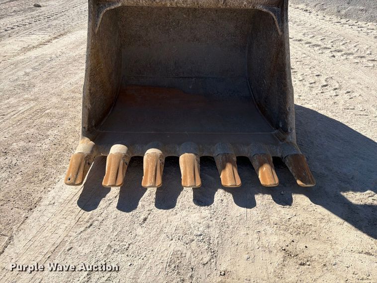 image for item FG0794 2007 Volvo EC460CL excavator