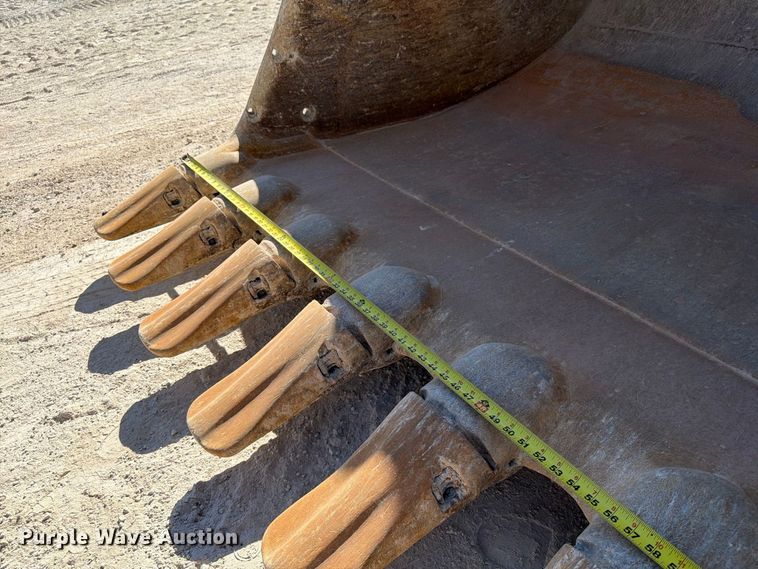image for item FG0794 2007 Volvo EC460CL excavator