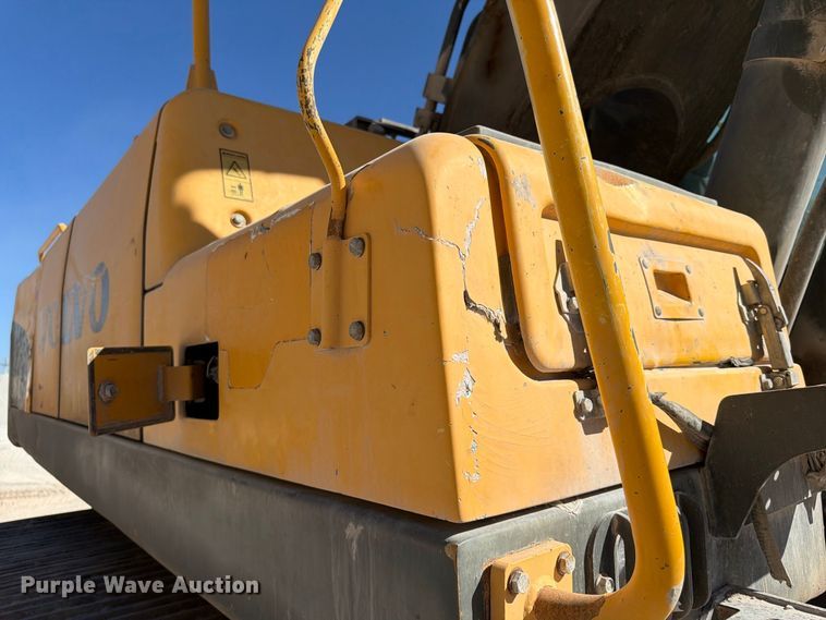 image for item FG0794 2007 Volvo EC460CL excavator