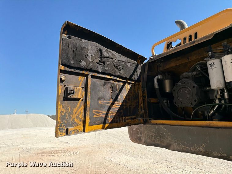 image for item FG0794 2007 Volvo EC460CL excavator