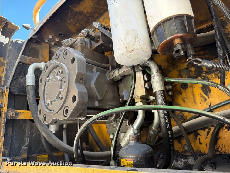 image for item FG0794 2007 Volvo EC460CL excavator