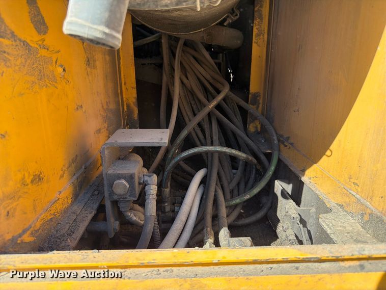 image for item FG0794 2007 Volvo EC460CL excavator