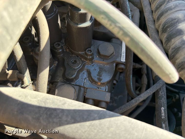 image for item FG0794 2007 Volvo EC460CL excavator