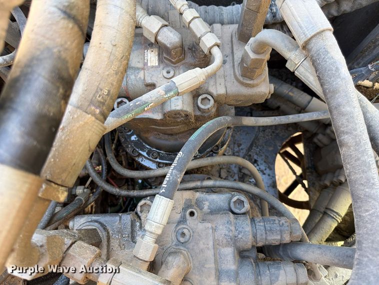 image for item FG0794 2007 Volvo EC460CL excavator