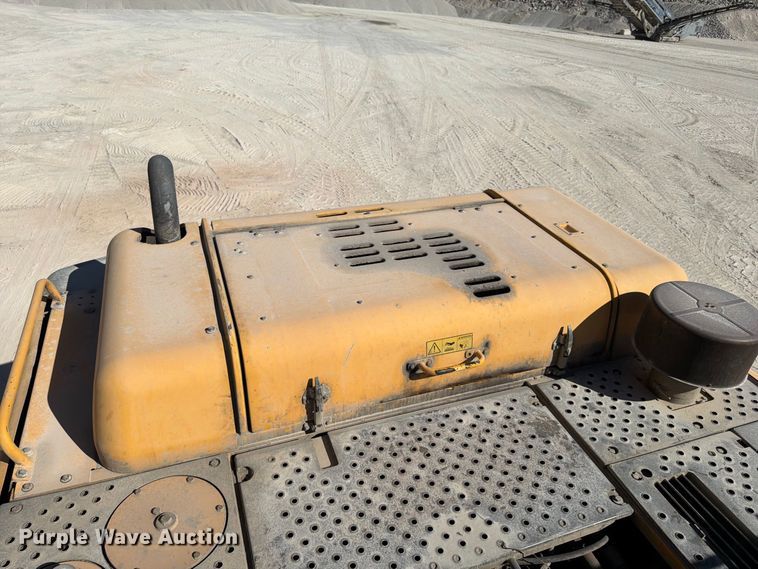 image for item FG0794 2007 Volvo EC460CL excavator