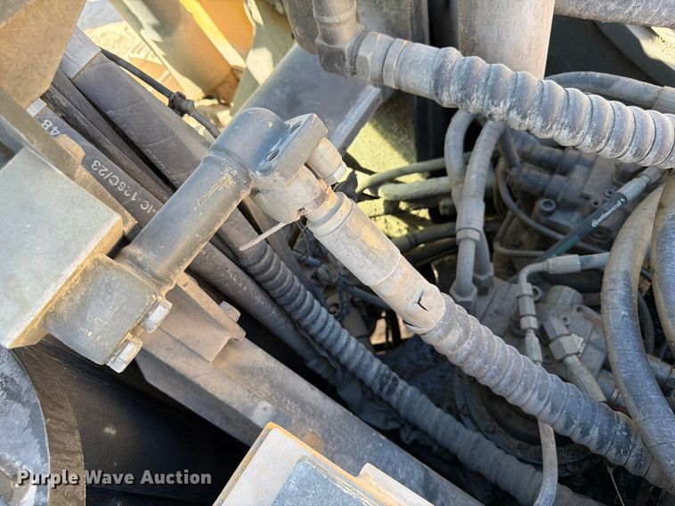 image for item FG0794 2007 Volvo EC460CL excavator